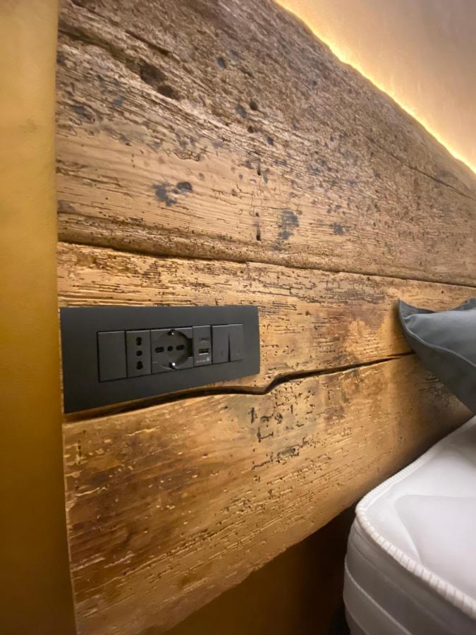 La Lupa Apartment - In The Heart Of Aosta With Car Box ภายนอก รูปภาพ