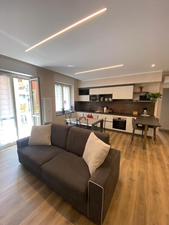 La Lupa Apartment - In The Heart Of Aosta With Car Box ภายนอก รูปภาพ